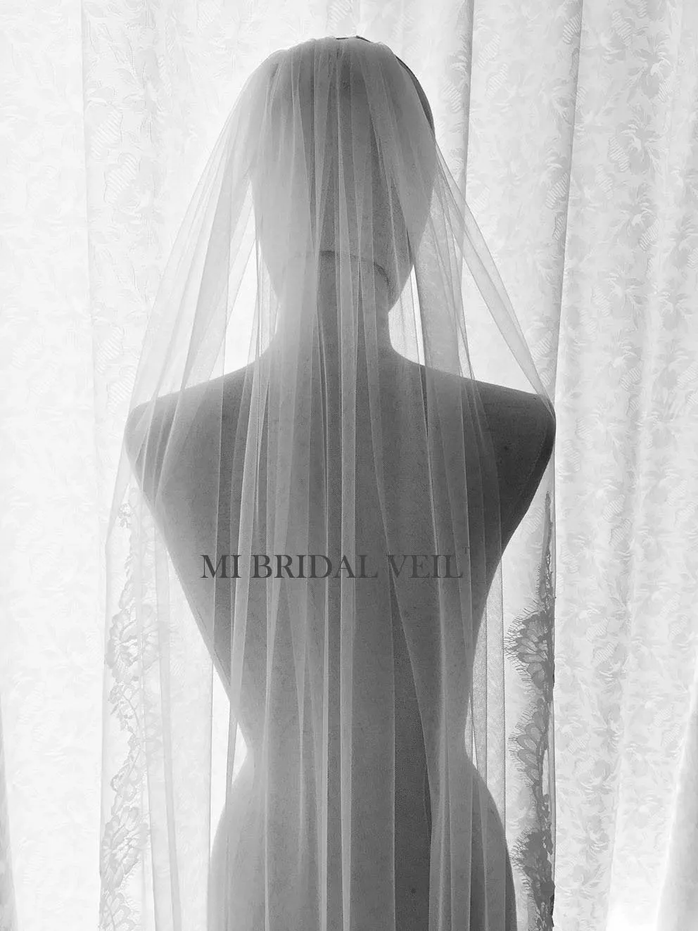 Lace Wedding Veil, Eyelash Rose Lace at Chest, Mi Bridal