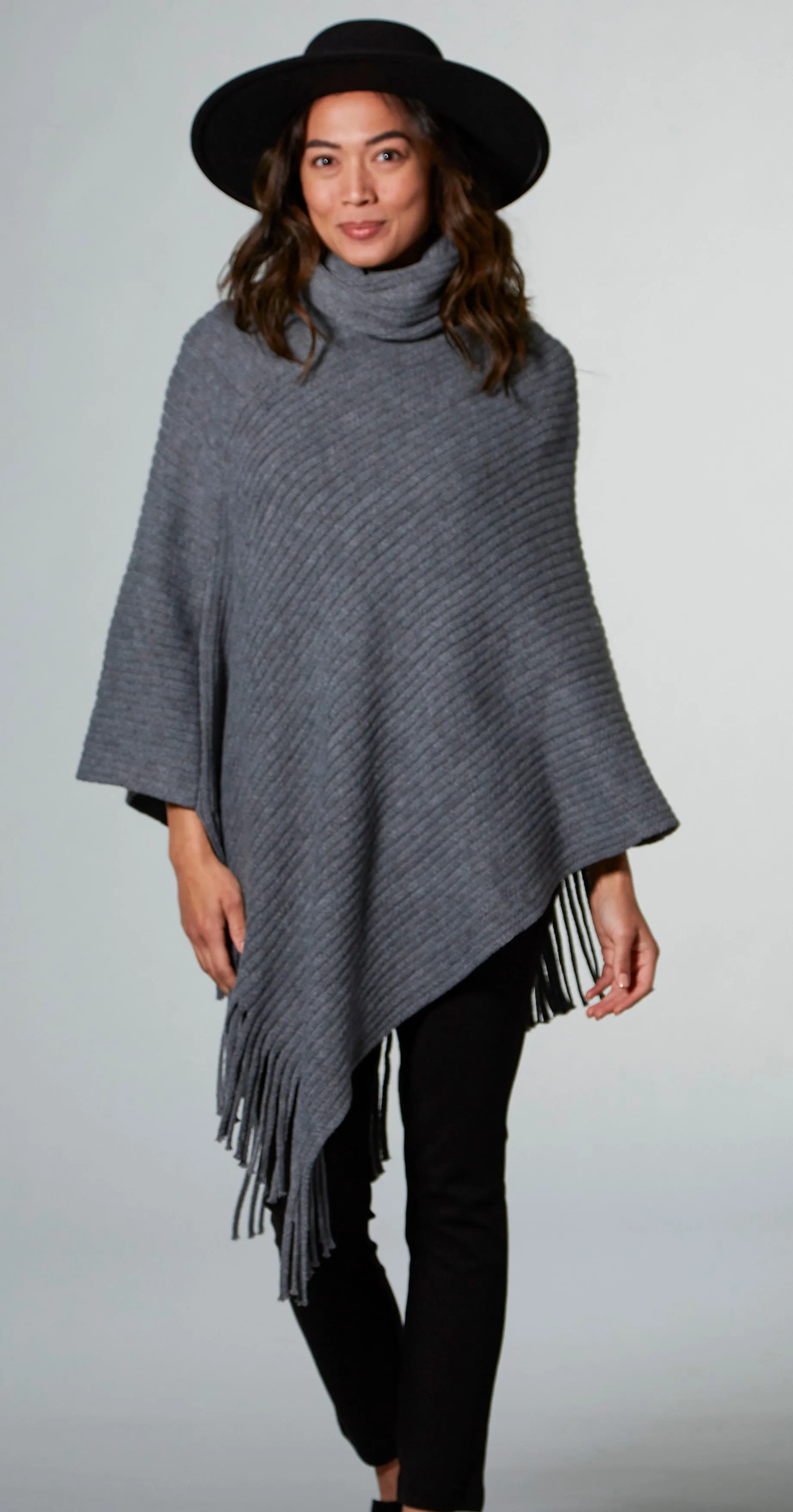 Riley Poncho - Gray