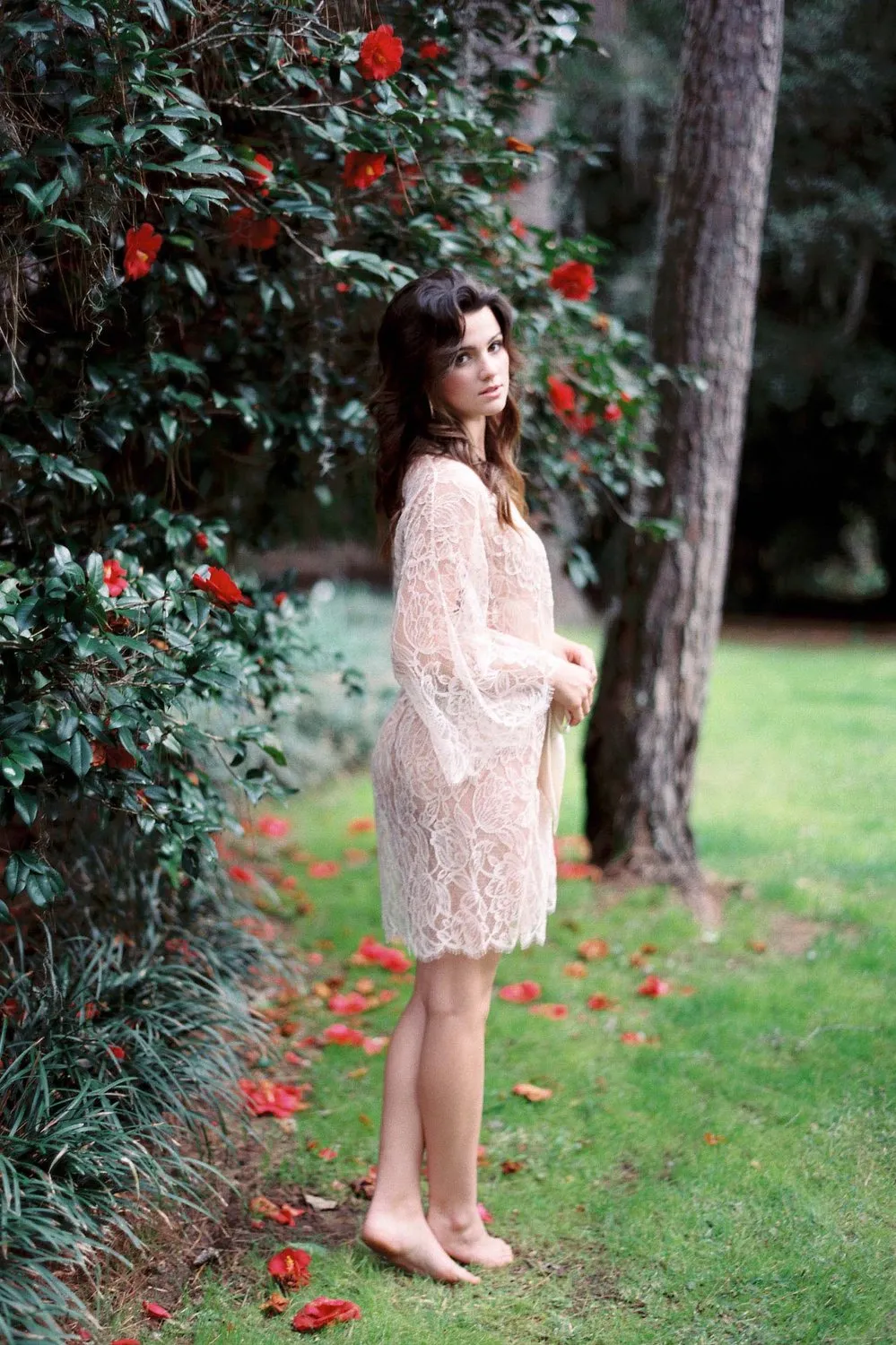 Tulip French Lace & Silk Kimono Robe in Blush Pink